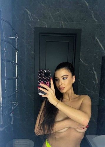 Ирина, Г. Снежное